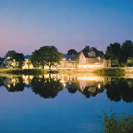 Romantic Old Town Hideaway Hapsal